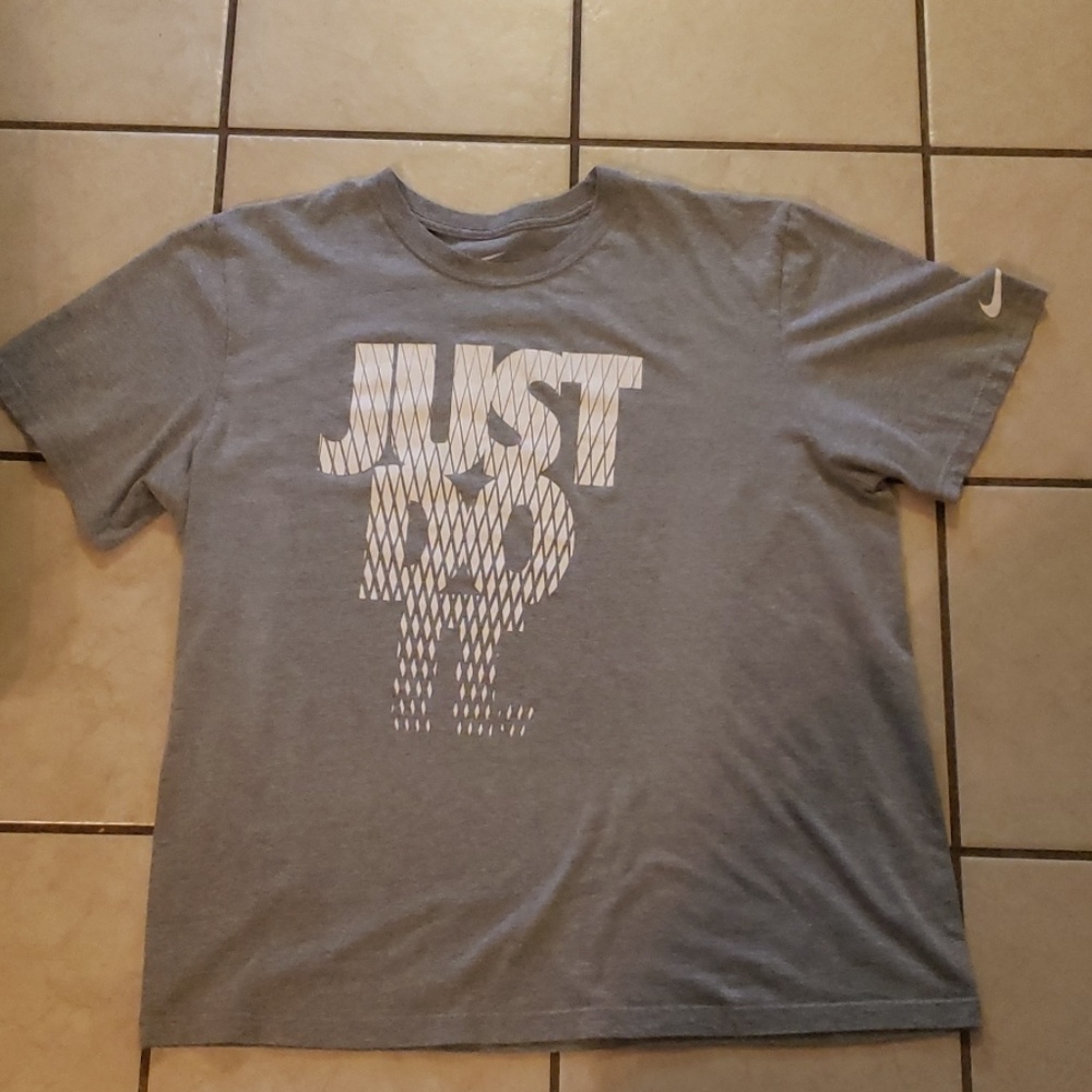 ❤5/$20❤XL Nike Tshirt